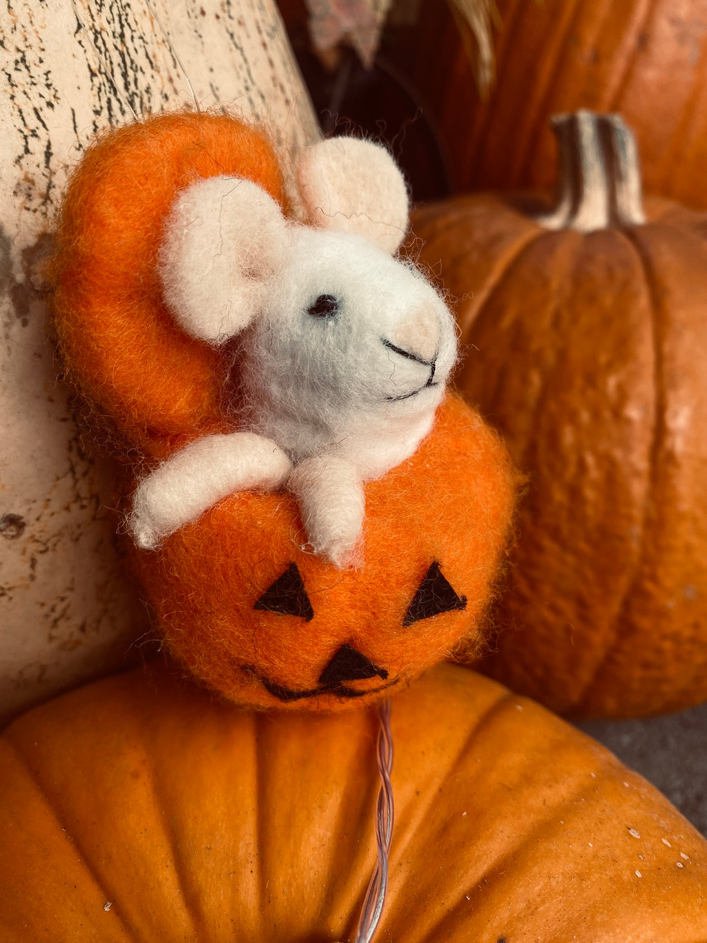 Pumpkin Mouse Critter