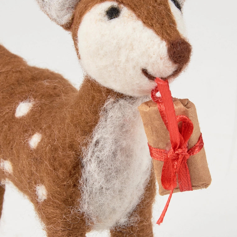 Christmas Fawn Critter image 1