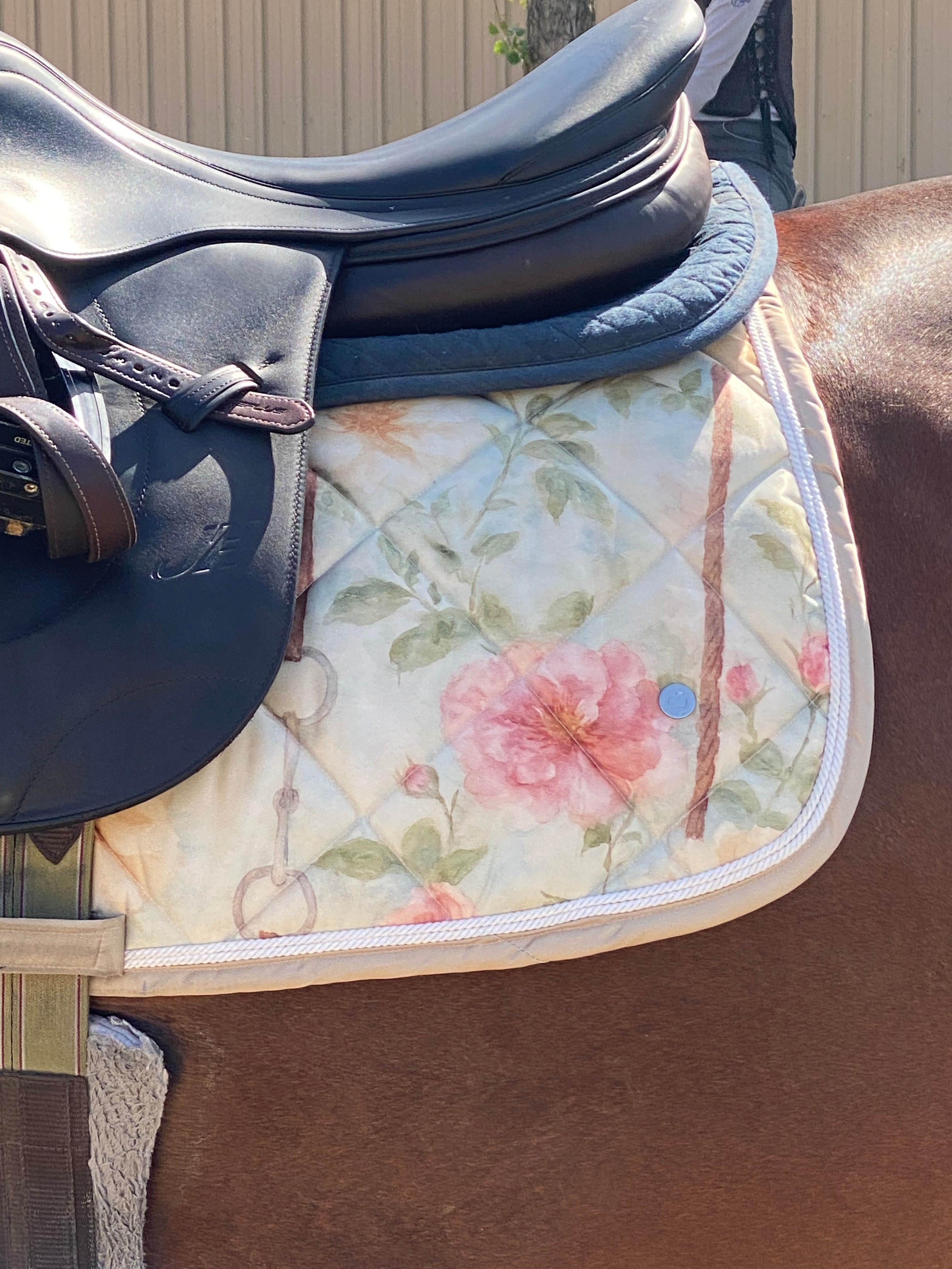 Dapplebay Vintage Floral Jump Saddle Pad