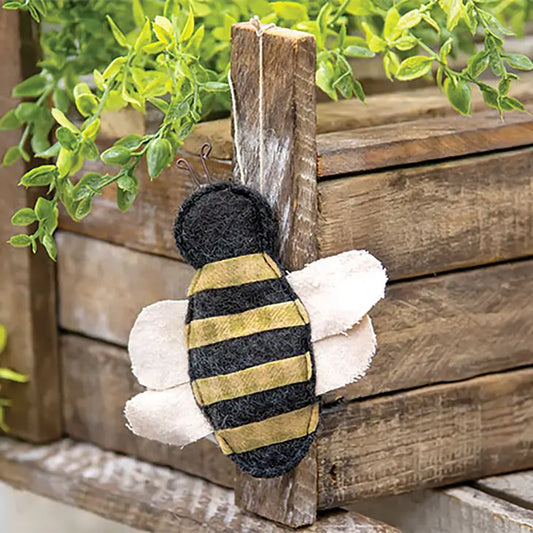 Primitive Bumblebee Ornament image 0